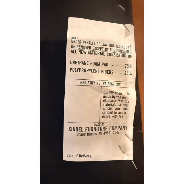 Late 20th Century Kindel Queen Anne Style Mahogany Dining Chairs, Set of 4 (2 Arm, 2 Side) For Sale - Image 10 of 10