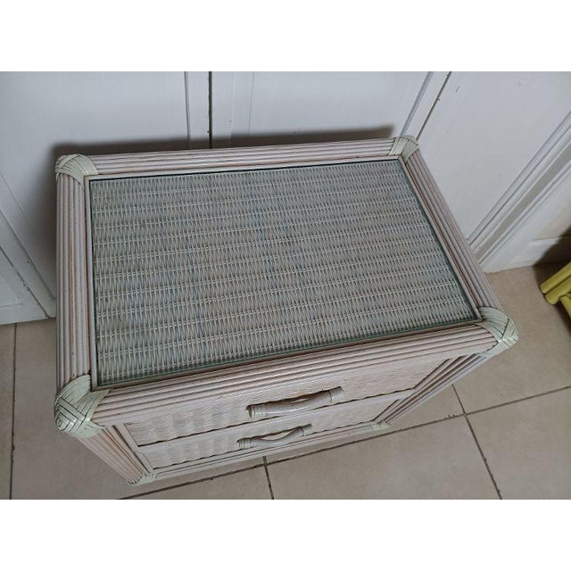 1980s Henry Link Style Vintage Nightstand Wicker Rattan 2 Drawer Beige Glass Top For Sale - Image 5 of 6