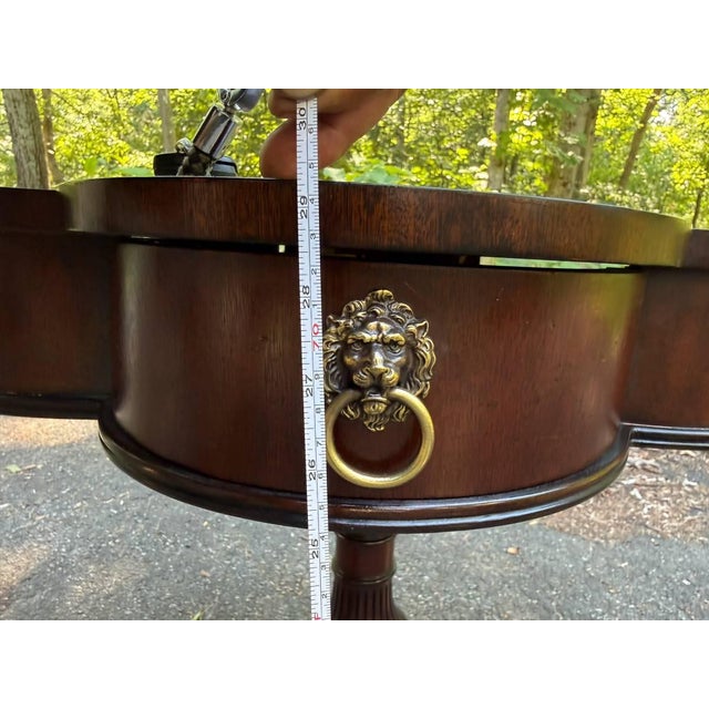 Vintage Ducan Phyfe Georgian Style Clover-Shaped Top Mahogany Pedestal Drum Side Table For Sale - Image 15 of 15