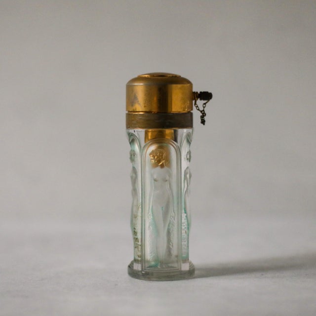 R. Lalique Marny Frosted Glass Perfume Bottle Atomizer, France, C. 1925–1930 For Sale - Image 9 of 14