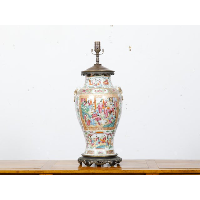 Early 19th Century Chinese Rose Medallion Canton Baluster Vase circa 1800 Mounted as a Table Lamp For Sale - Image 4 of 12