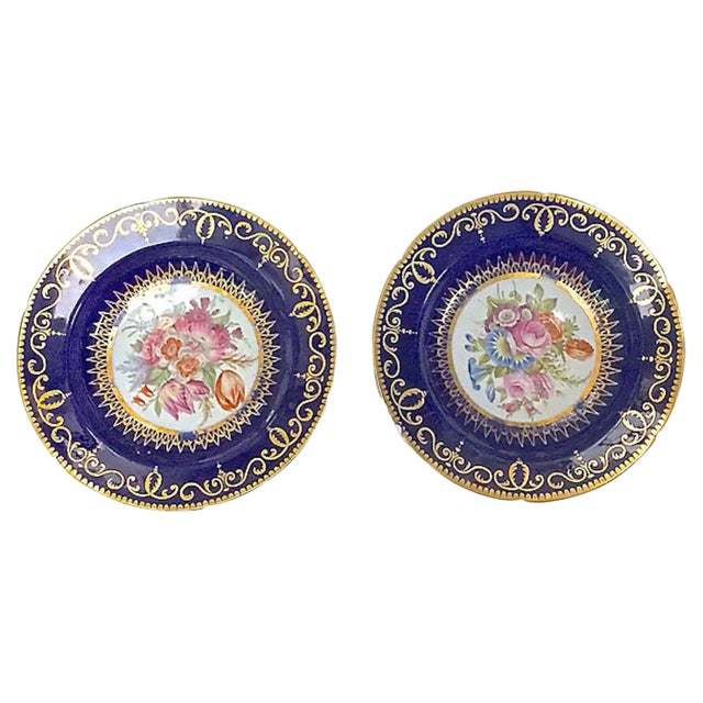 19th Century Traditional Floral Bowls - a Pair For Sale