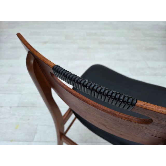 Danish Dining Chairs, 1960s, Set of 4 For Sale - Image 18 of 18