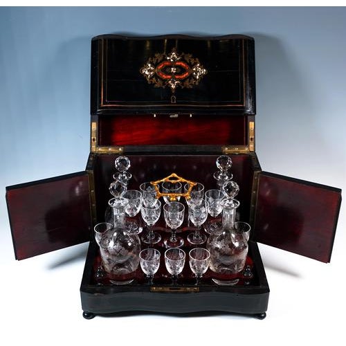 French Napoleon III Cave a Liqueur Travel Bar, 1870s-1880s, Set of 21 For Sale - Image 3 of 9