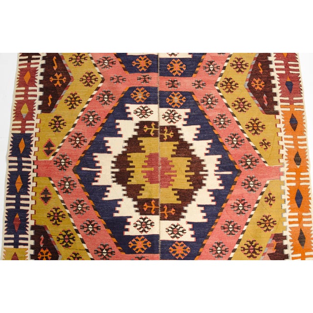 Mid 20th Century Bold Geometric Medallion Kilim Rug For Sale - Image 10 of 11