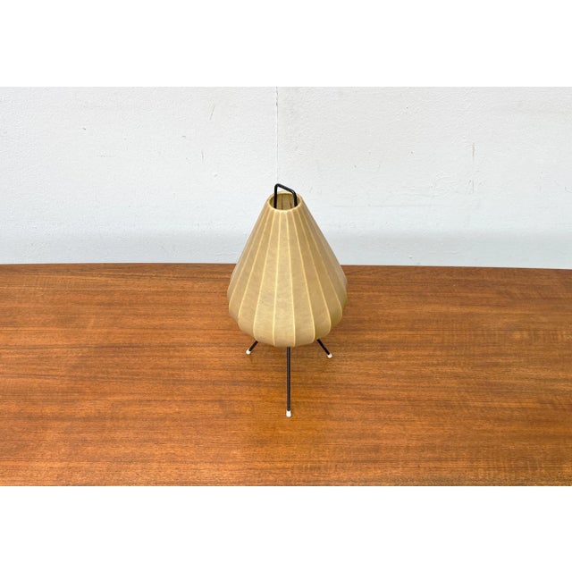 1960s Mid-Century Modern German Minimalist Cocoon Tripod Table Lamp by Friedel Wauer for Goldkant Leuchten, 1960s For Sale - Image 5 of 18
