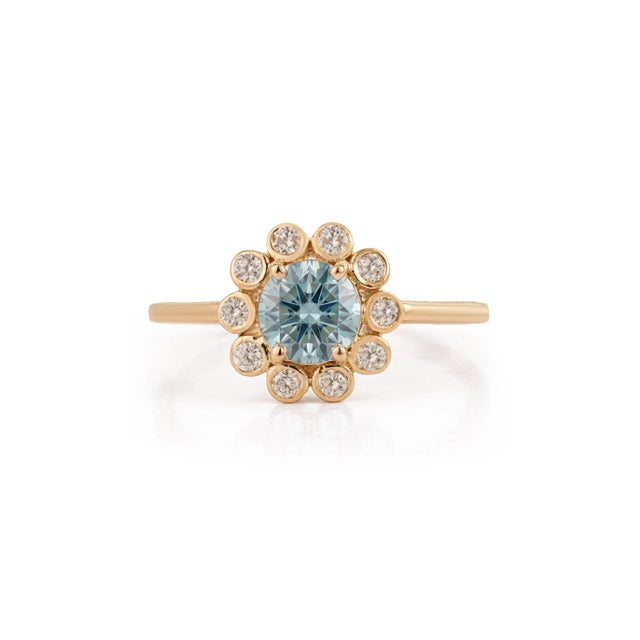 VR Jewels 14k Yellow Gold Aquamarine & Diamond Vintage Sunburst Halo Ring Size 6.5 For Sale - Image 4 of 18