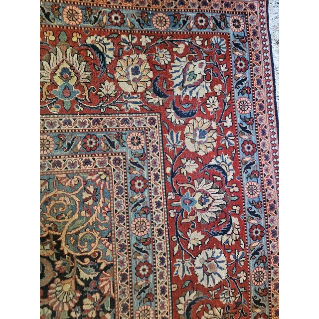 1930s Large Antique Hand-Knotted Kashan Rug, 1930s For Sale - Image 5 of 13