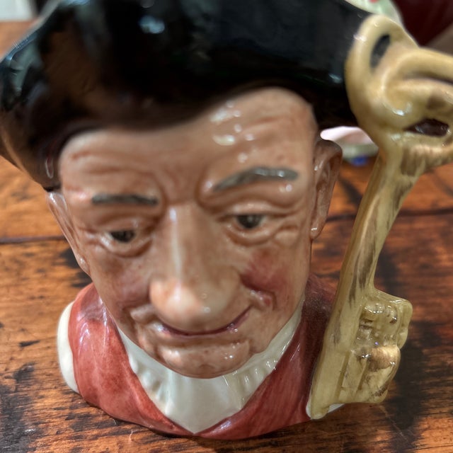 1970s Williamsburg Character Jug - The Gaoler For Sale - Image 5 of 6