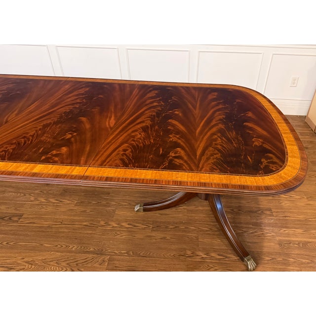 Traditional Georgian Style Multi-Banded Mahogany Dining Table by Leighton Hall - Showroom Sample For Sale - Image 11 of 18