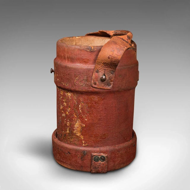 1910s Edwardian Antique English Leather Decorative Bucket For Sale - Image 4 of 11