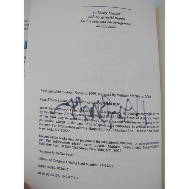 Paper Ray Bradbury Signed 1st Edition 2001 Morrow Illustrated Man Book For Sale - Image 7 of 8