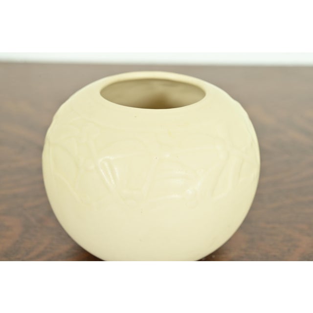 Rookwood Pottery Arts & Crafts Glazed Ceramic Art Pottery Bulbous Vase, 1945 For Sale In South Bend - Image 6 of 10