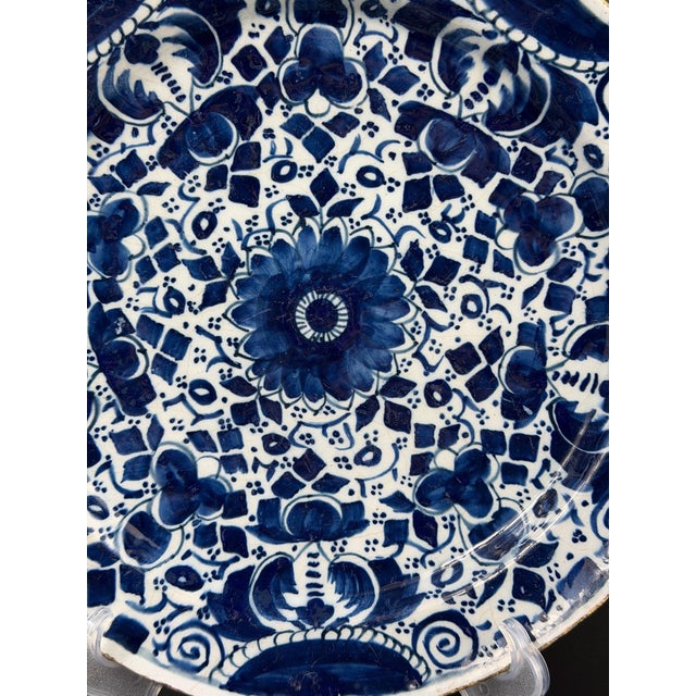 Blue and White Dutch Delft Charger Plate with Hand-Painted Floral Pattern, 18th Century For Sale - Image 7 of 9