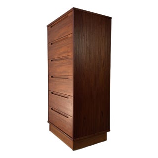 Mid-Century Danish Modern Six - Drawers Chest by Torring For Sale