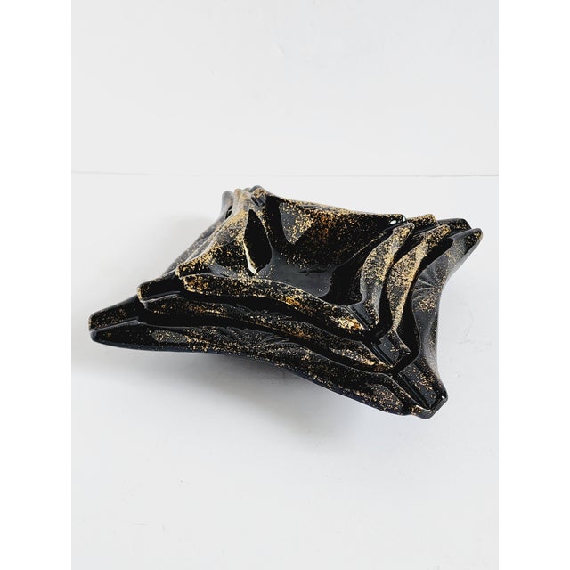 Mid Century Modern 1950's Black & Gold Stackable Ashtrays -Set of 3 For Sale - Image 4 of 12