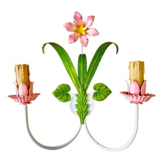 Floral Wall Light in Hand-Painted Tole Metal, Italy, 1960s For Sale