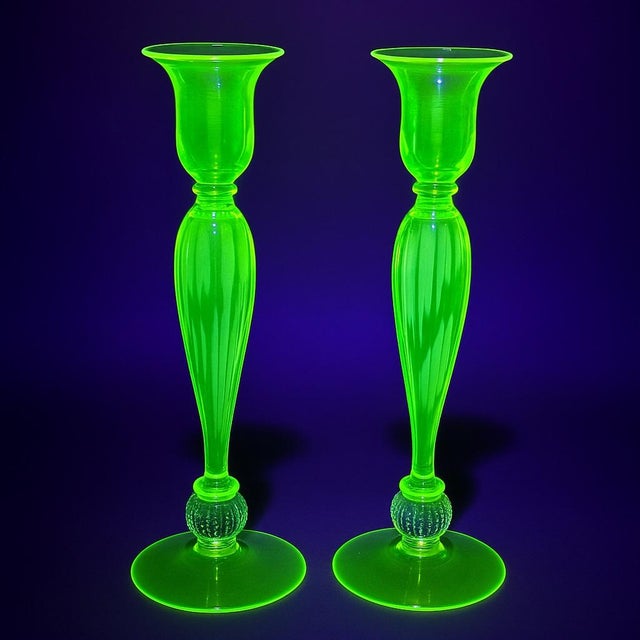 1920s Pairpoint Honey Amber Candlesticks, Uv Reactive, 12-Inch Pair For Sale - Image 9 of 10
