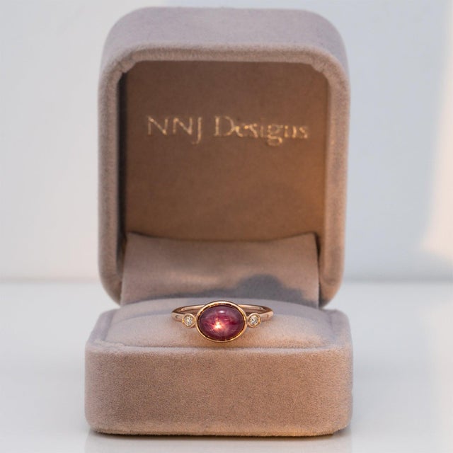 Contemporary 3.2ct Star Ruby Cabochon Ring With Earth-Mined Diamond Accents in Solid 14k Gold, Size 6.75 For Sale - Image 3 of 9