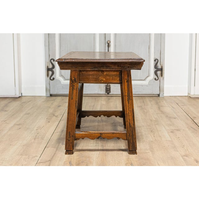 Brown Italian 18th Century Walnut Side Table with Carved Apron and Single Drawer For Sale - Image 8 of 12