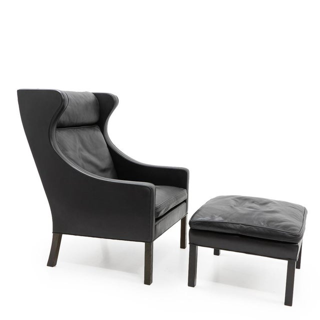 Mid-Century Modern Set of Black Leather Wingchair and Ottoman by Borge Mogensen for Fredericia, 1960s For Sale - Image 3 of 17