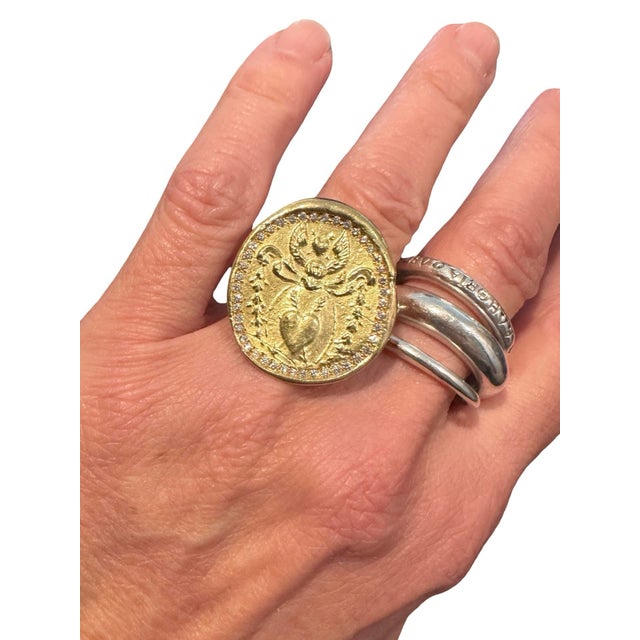18k Gold Vintage Wax Seal Ring With Rubies and Diamonds : Angel Heart, Size 6 For Sale - Image 4 of 6