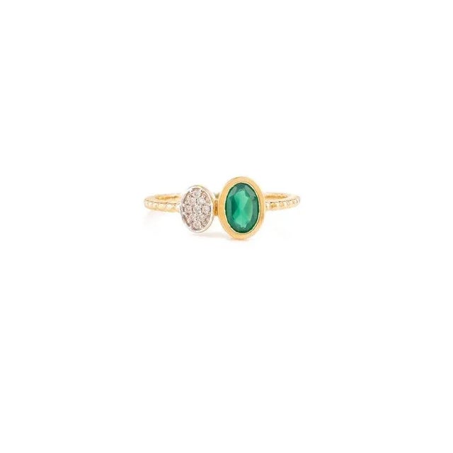 Metal Contemporary Emerald and Diamond Ring in 18k Gold Size 7 ( All Sizes Available ) For Sale - Image 7 of 8