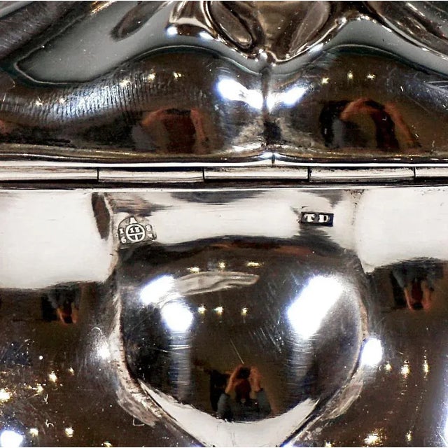Antique Biedermeier Silver Sugar Box with Pear Knob attributed to Thomas Dub, Vienna, 1863 For Sale - Image 6 of 7