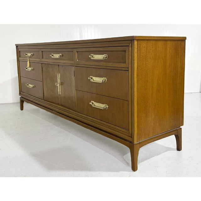 Mid Century Modern Style Dresser or Credenza 78" For Sale In Chicago - Image 6 of 12