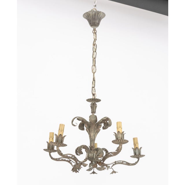 Gray Hollywood Regency Foliate Form Tole Chandelier For Sale - Image 8 of 9