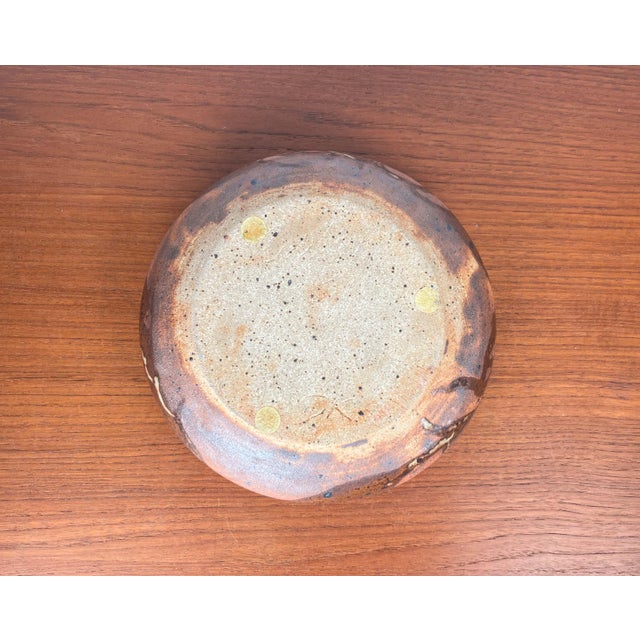 Beige Mid-Century Modern Danish Studio Pottery Bowl from Visby, Denmark, 1960s For Sale - Image 8 of 16
