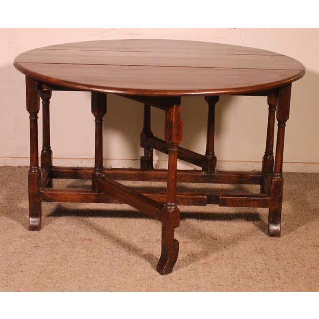 Tan 18th Century Oak Gateleg Table For Sale - Image 8 of 12