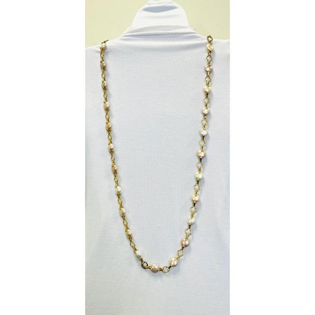 Metal Estate Valentin Magro Fresh Water Cultured Pearls & Round Diamond Necklace For Sale - Image 7 of 11