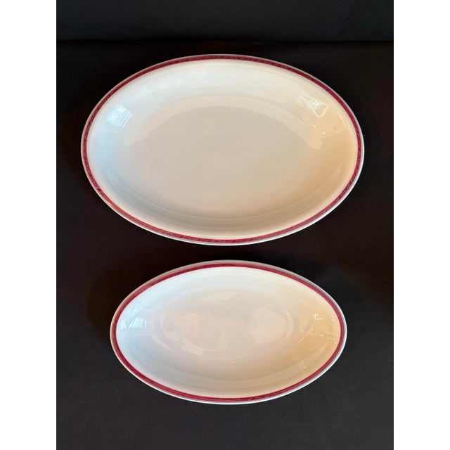 Ivory Elegant Late Art Deco to Modern Dishes in the Christine Pattern From Heinrich - Set of 13 For Sale - Image 8 of 12