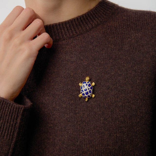 1980s 1980s Tiffany & Co. Ruby 18k Yellow Gold Enamel Turtle Brooch For Sale - Image 5 of 6