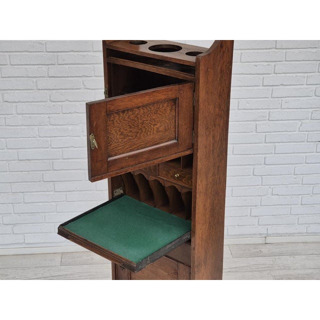 Vintage Scandinavian Wall Cabinet in Oak, 1950s For Sale - Image 13 of 18