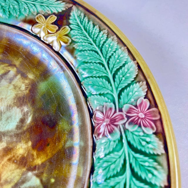Adams & Bromley English Majolica Cheese Tray, Buttercup & Fern Leaf Border For Sale In Philadelphia - Image 6 of 11