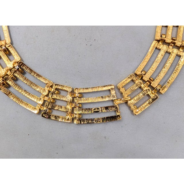 1980s Vintage 1980s Signed Givenchy Goldtone & Rhodium Plated Interlocking Links Collar Necklace For Sale - Image 5 of 11