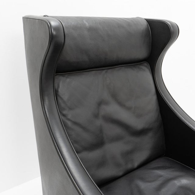 Set of Black Leather Wingchair and Ottoman by Borge Mogensen for Fredericia, 1960s For Sale - Image 14 of 17