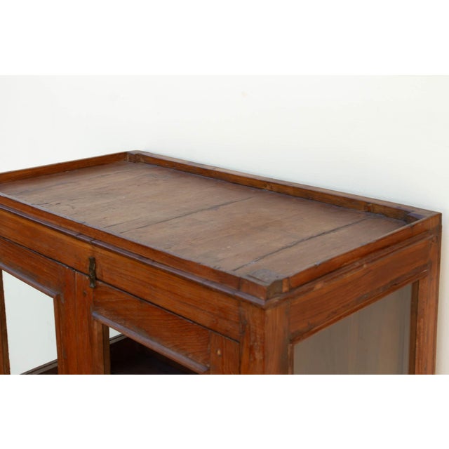 Antique Colonial Three-Sided Glass Cabinet For Sale - Image 4 of 7