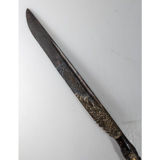 18th or 19th Century Mughal Piha Kaetta Dagger From Island of Sri Lanka For Sale - Image 10 of 14