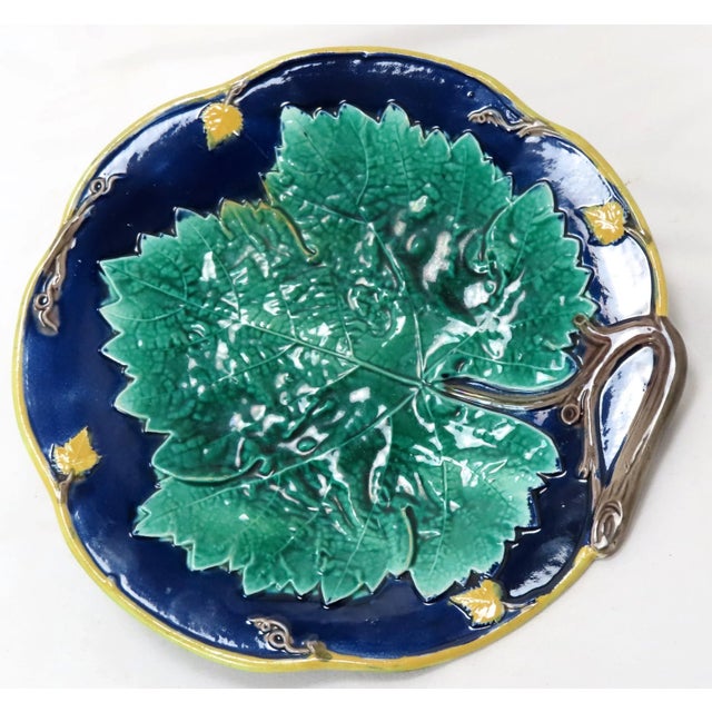 Antique Victorian Majolica Leaf & Vine Serving Dish Circa 1870s - 1880s For Sale - Image 9 of 13
