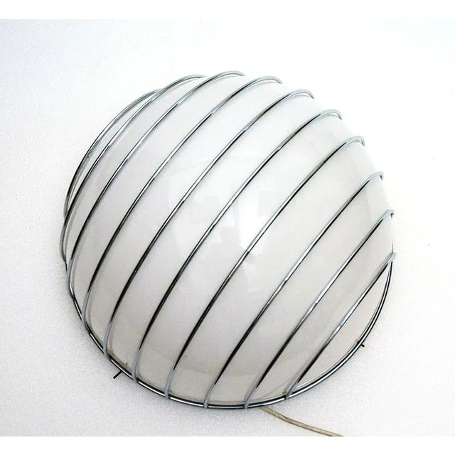 Wall or floor lamp 'Gabbia' design Adalberto Dal Lago for Esperia, 1970s. Lampshade in acrylic glass with chromed steel...