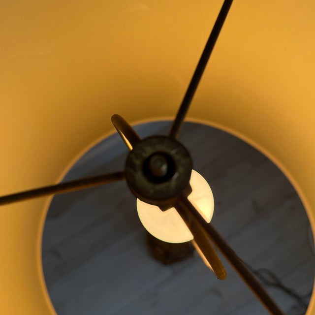 Glass Mid 20th Century Stiffel Hollywood Regency Brass & Cut Crystal Pineapple Lamp - With Original Shade For Sale - Image 7 of 7