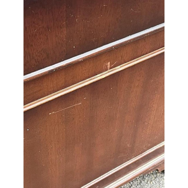 Pedestal Desk in Flame Veneer Mahogany with Green Leather Top For Sale - Image 4 of 13