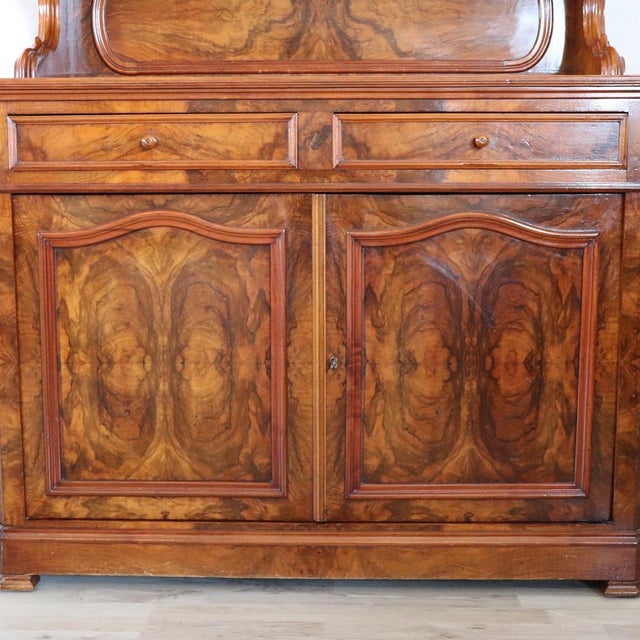 Antique Cupboard in Walnut Briar, 1800s For Sale - Image 17 of 18