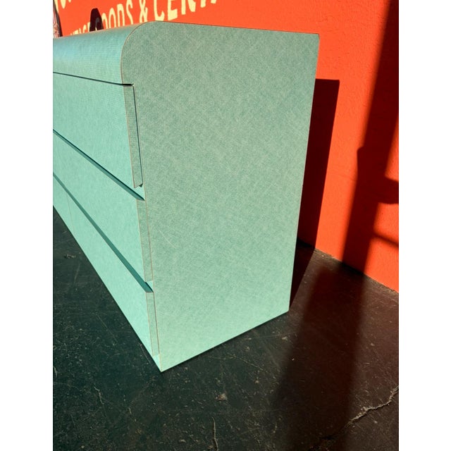 The 80s never shied away from their bright colors and curves. Perfect dresser for a bedroom, hall table, console, etc....