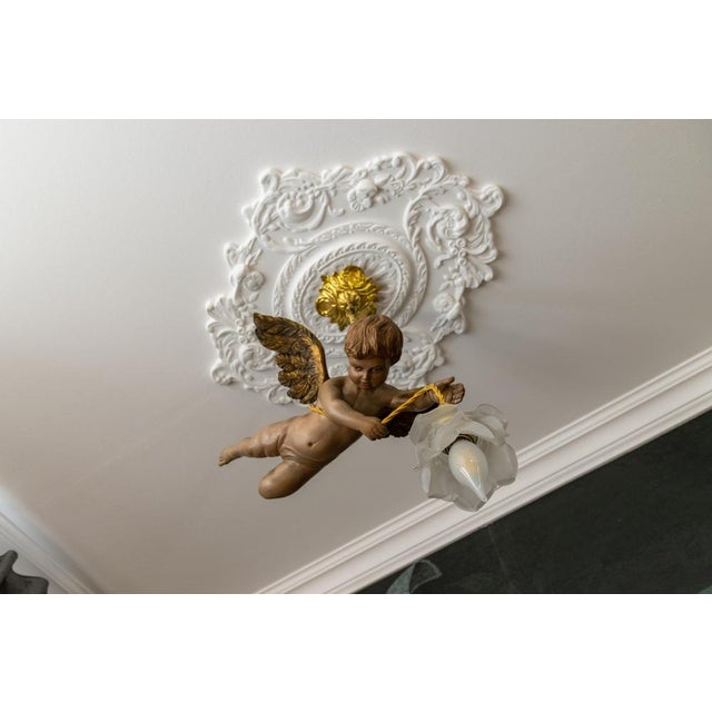 1920s French Art Nouveau Cherub Pendant Light in Carved Wood & Frosted Glass, 1920 For Sale - Image 5 of 18