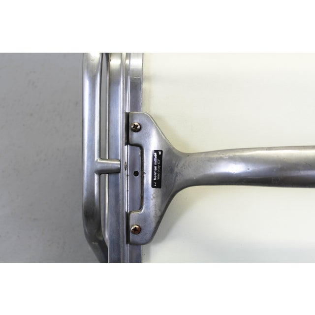 EA217 Office Chair by Charles & Ray Eames, 1980s For Sale - Image 11 of 12