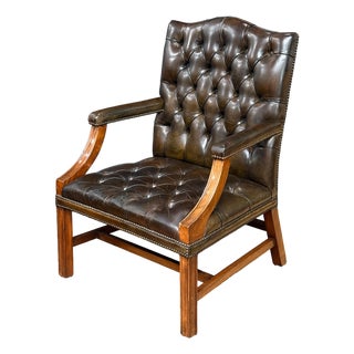 Large Gainsborough Library Armchair of Tufted Leather From England For Sale